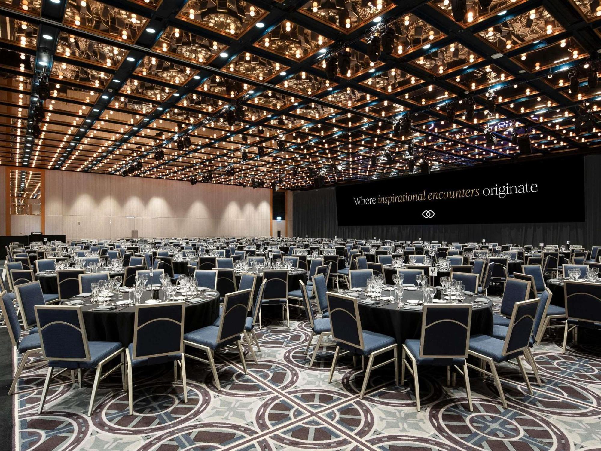 Отель Sofitel Sydney Wentworth Экстерьер фото