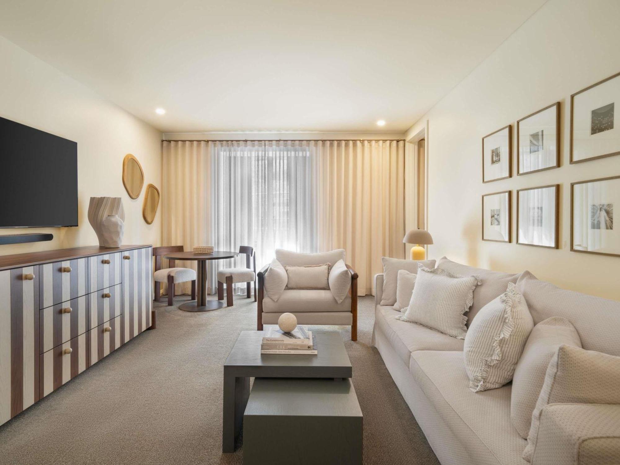 Отель Sofitel Sydney Wentworth Экстерьер фото